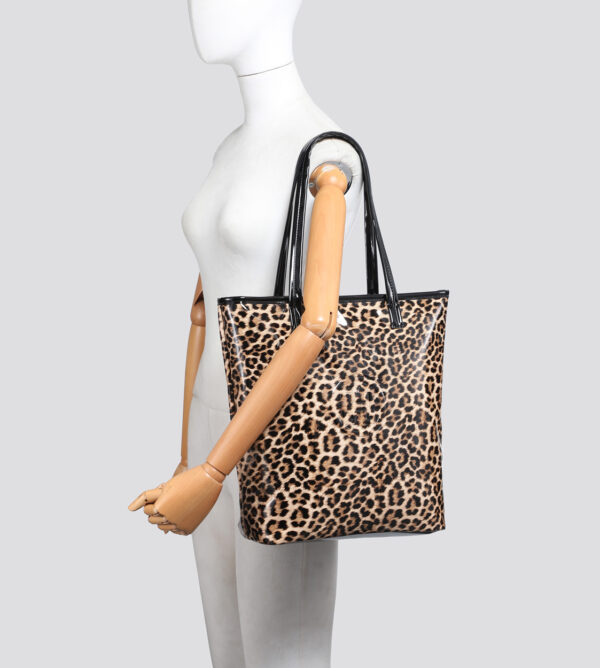 25438  Leopard Print Patent Tote Bag
