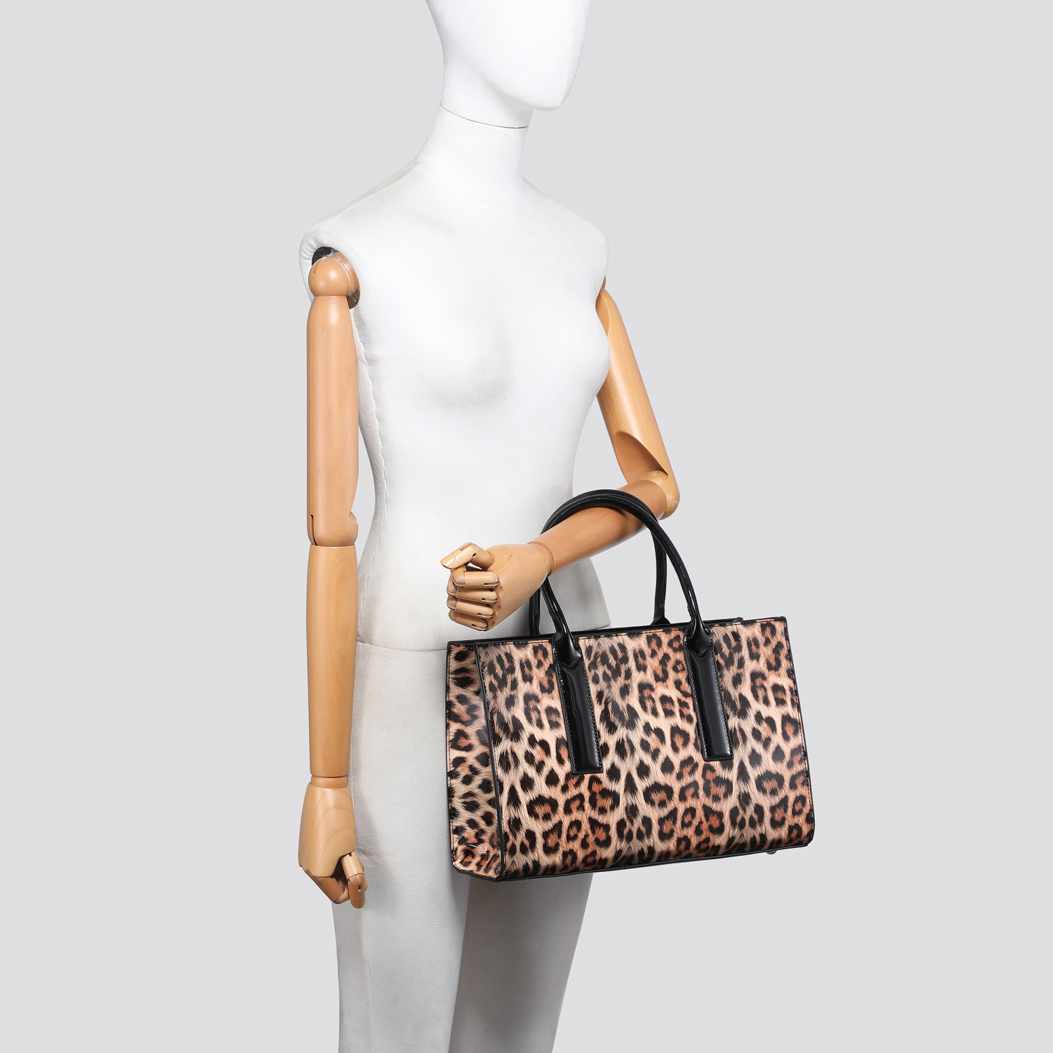 25446 Leopard Print Tote Bag