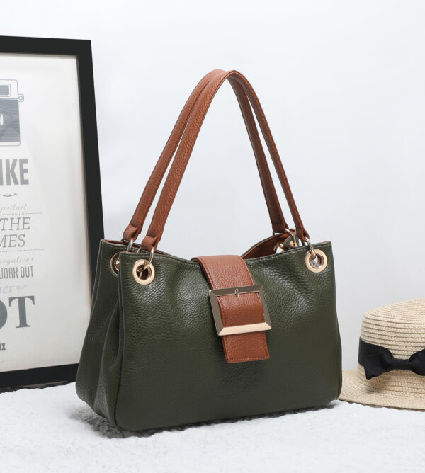 25444 Shoulder Bag