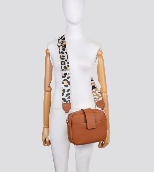 3319 Faux Leather Crossbody Bag with a Guitar Strap