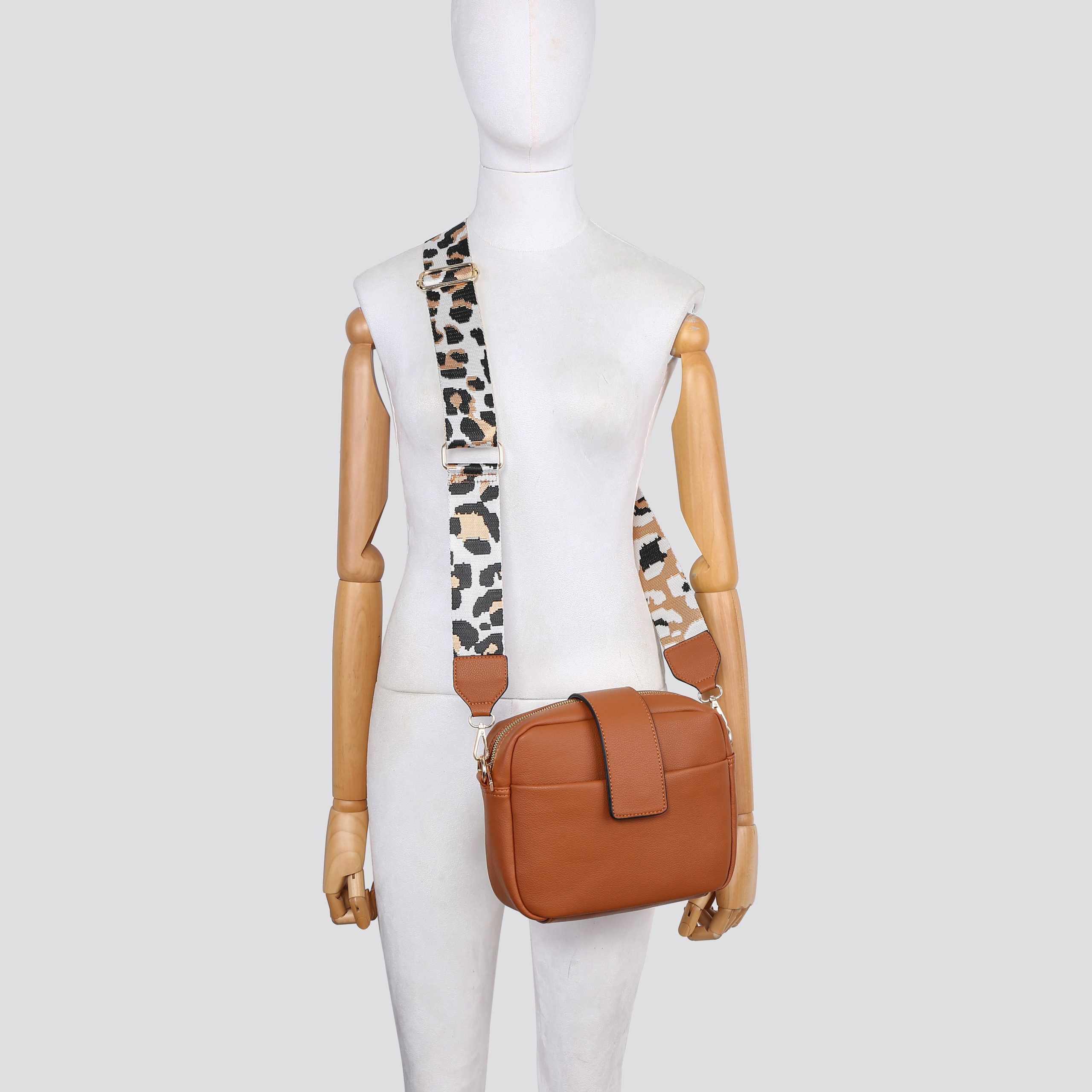 3319 Faux Leather Crossbody Bag with a Guitar Strap