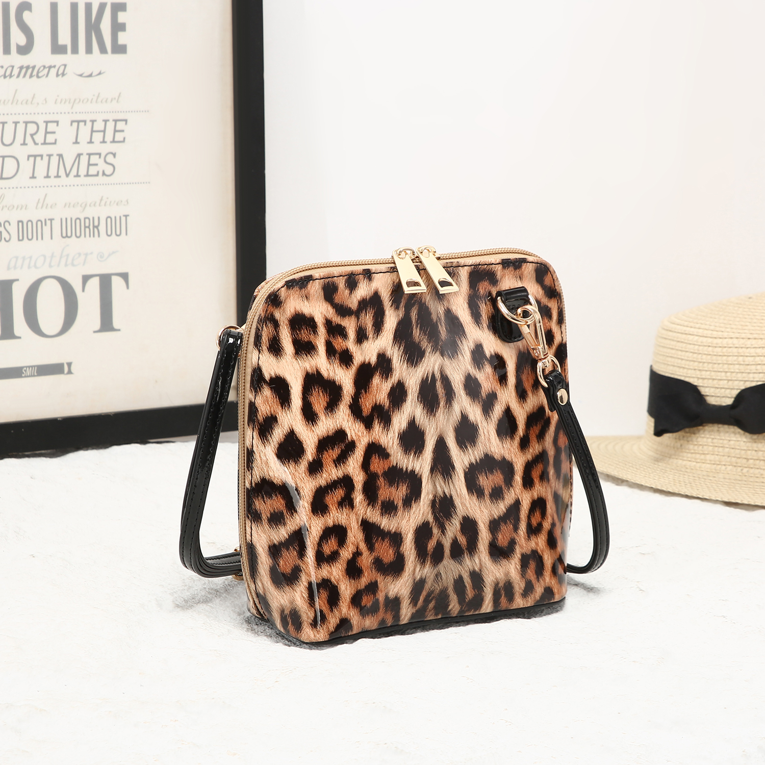 25465 Leopard Print Crossbody Bag