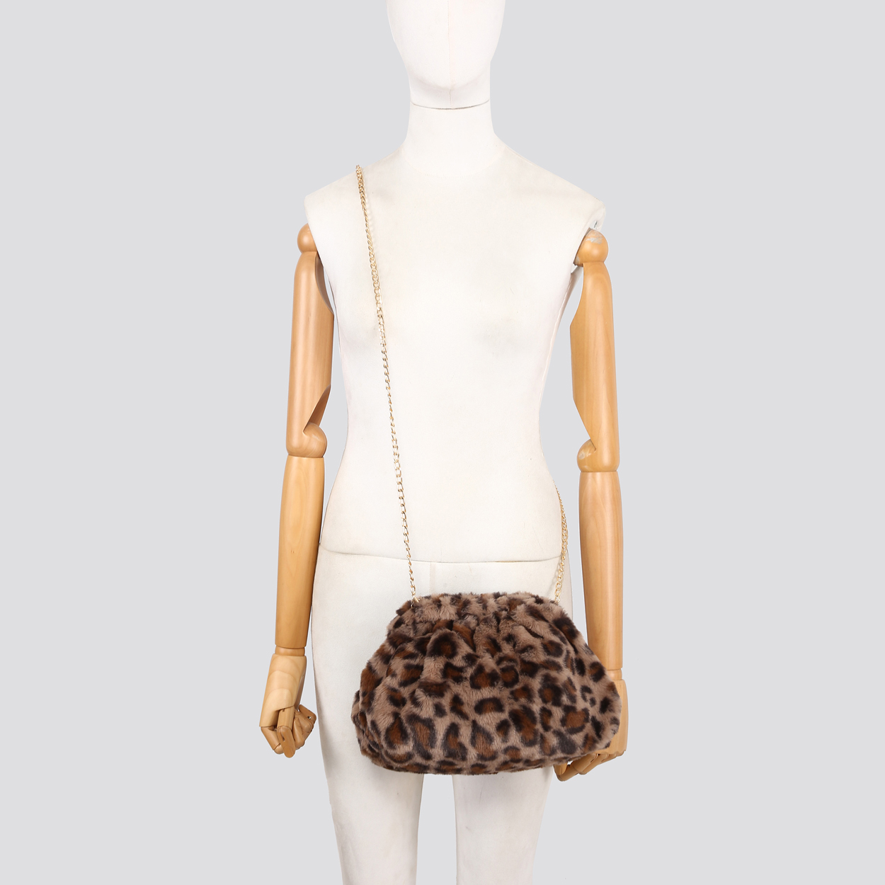 25431 Leopard Print Faux Fur Crossbody Bag