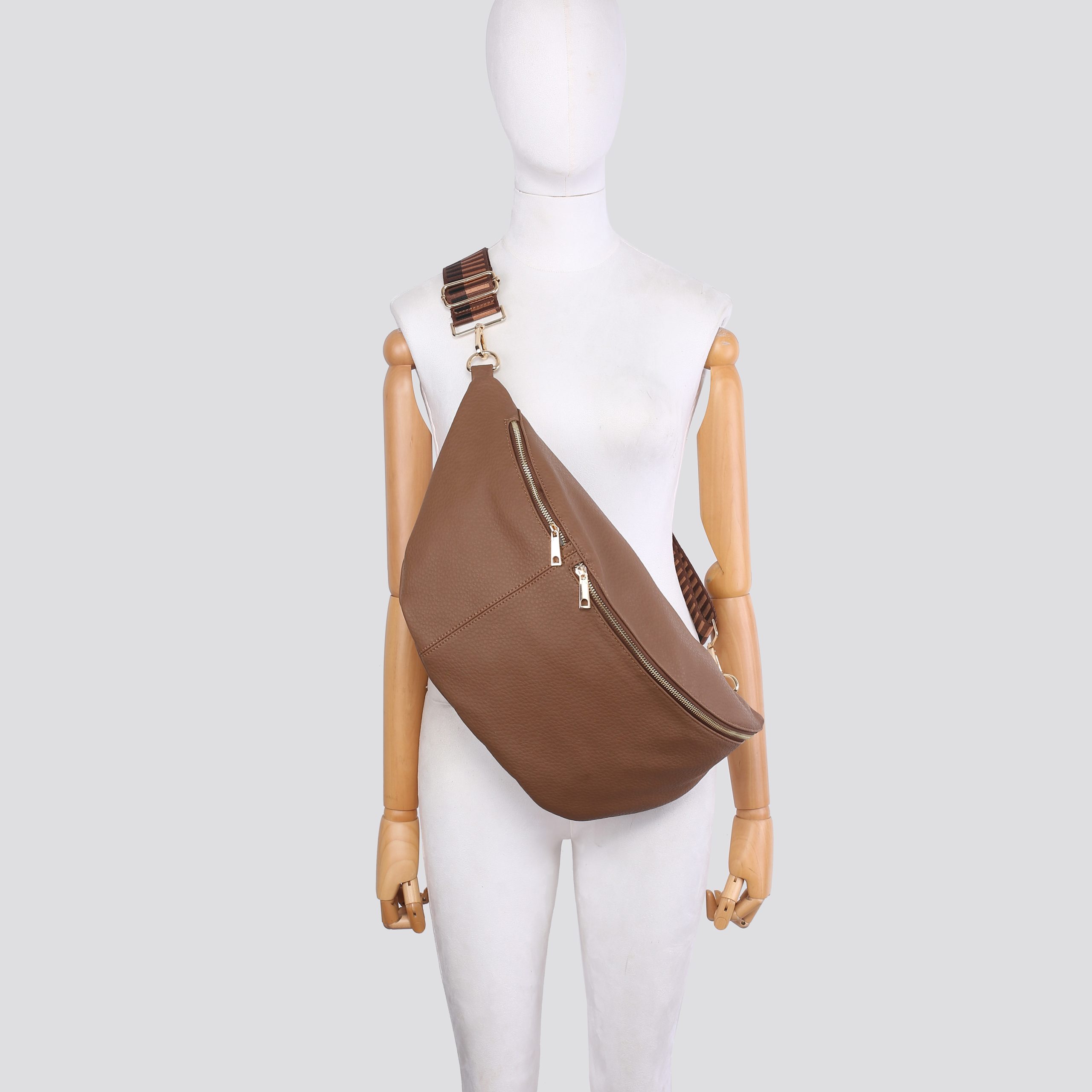 3234 Extra Large Bumbag